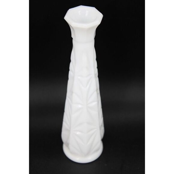 Vintage Hoosier White Textured Starburst Pattern Milk Glass Bud Vase 9” Tall - Picture 1 of 4